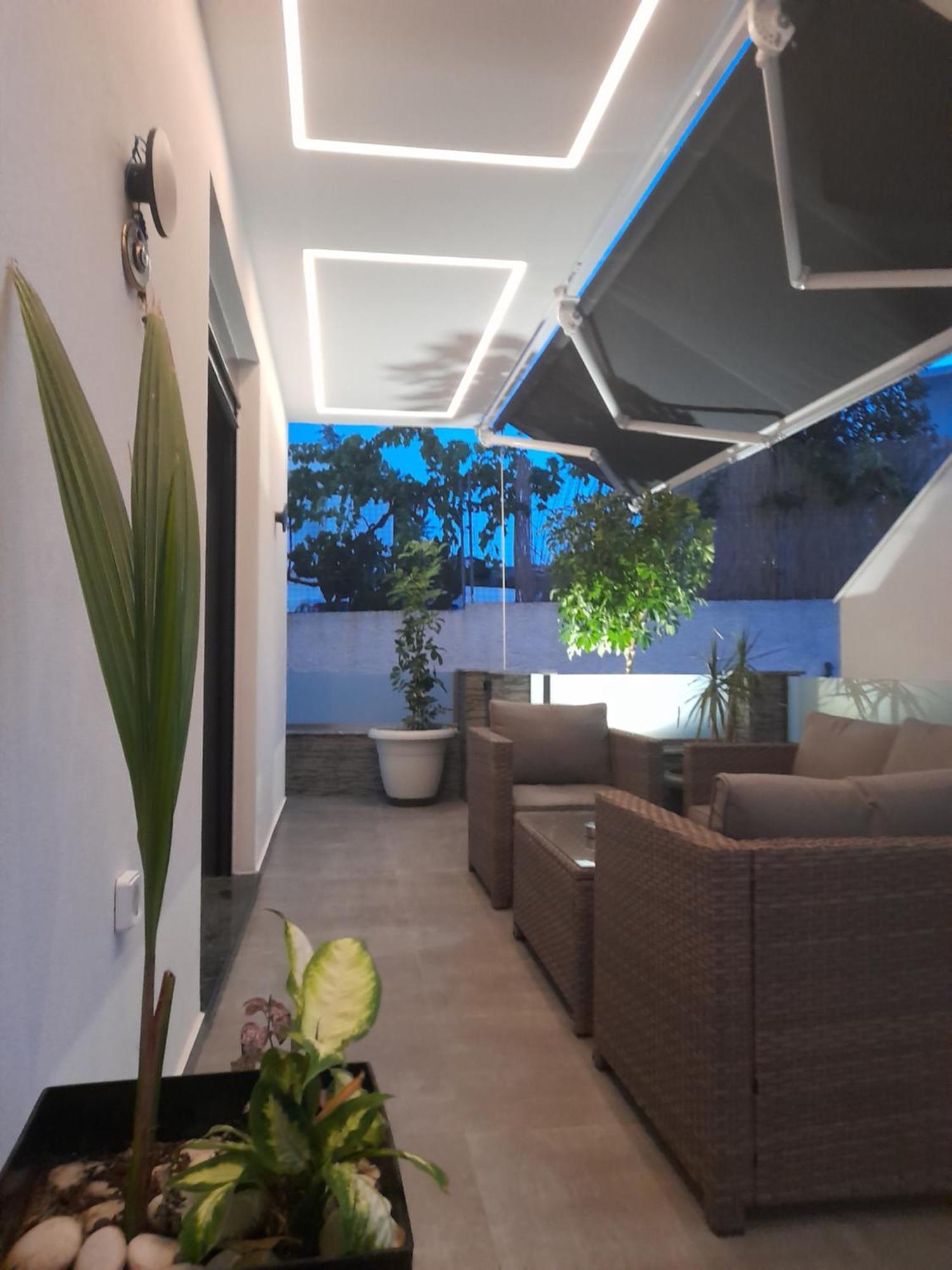 Prifti Luxury Apartment Faliráki Kültér fotó